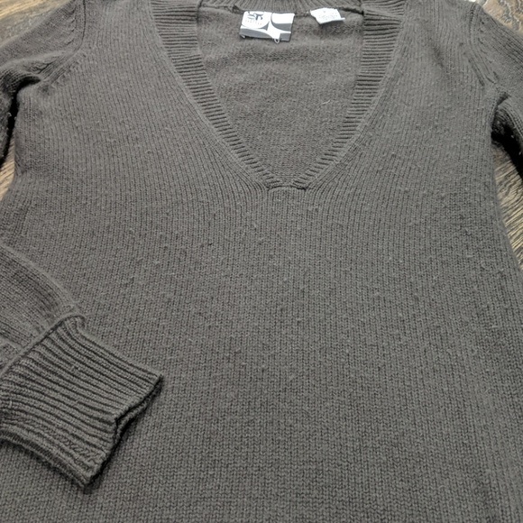 Barney Co-op Cashmere/Wool Blend Sweater - Picture 2 of 4